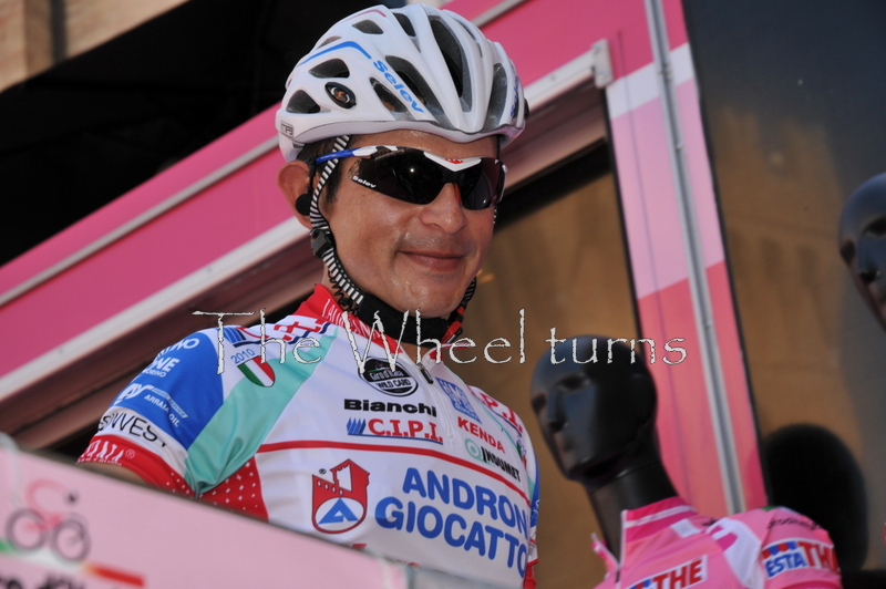 Giro 2012 Stage 7 start by Valérie Herbin (17)