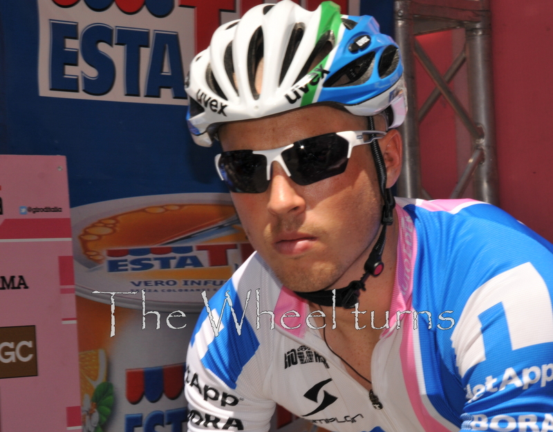 Giro 2012 Stage 7 start by Valérie Herbin (30)