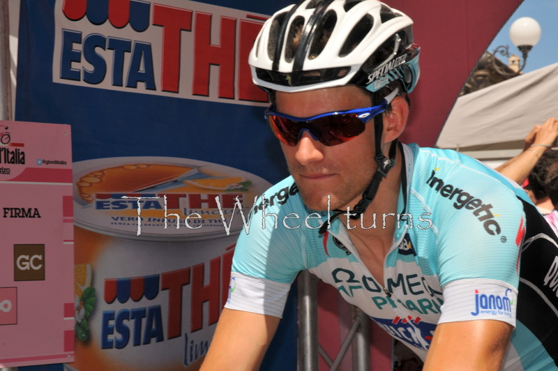 Giro 2012 Stage 7 start by Valérie Herbin (31)