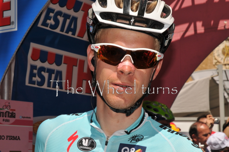 Giro 2012 Stage 7 start by Valérie Herbin (36)