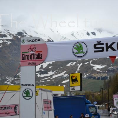 Giro -Stage 14 Cervinia  (1)