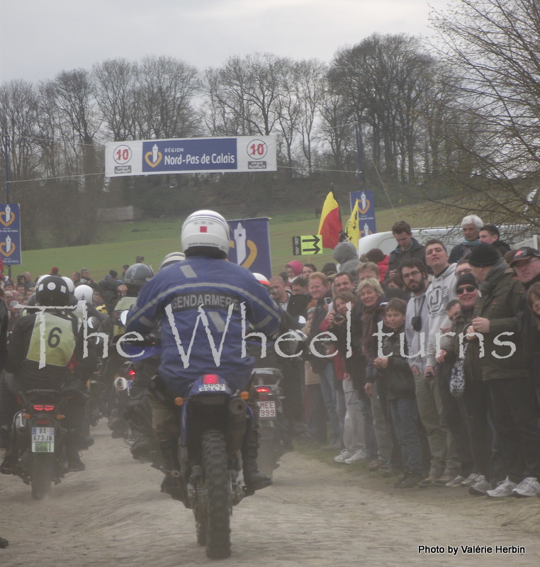 Paris-Roubaix 2012 Mons-en-Pévèle by Valérie Herbin (41)