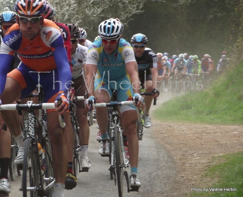 Paris-Roubaix 2012 Pavé Vertain  by Valérie Herbin  (2)