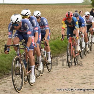 Paris roubaix 2024 by valerie h 115 