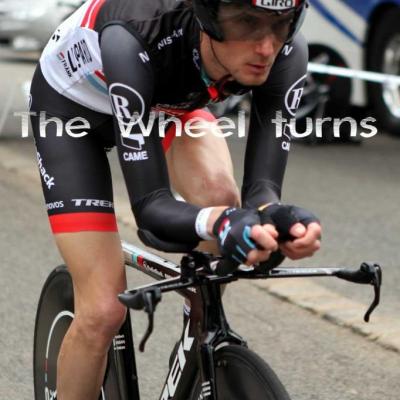 Prologue Paris-Nice by Maryline Haudegon