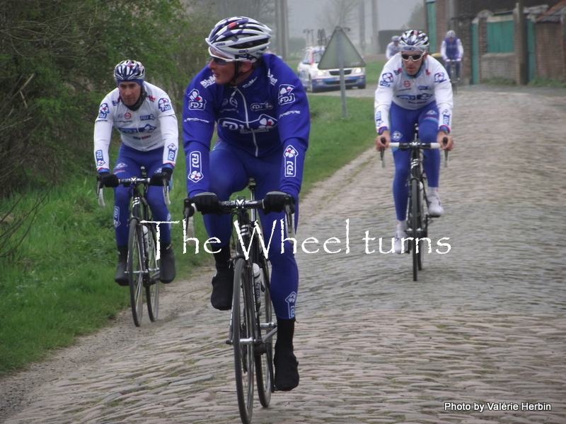 Recognition- Paris-Roubaix 2012 by Valérie Herbin (4)