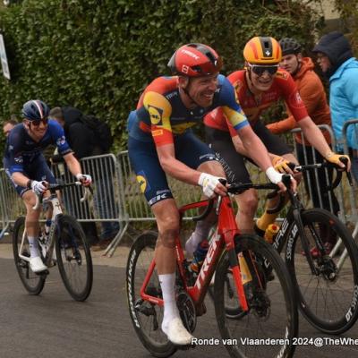 Ronde van vlaanderen 2024 by valerie h 196 