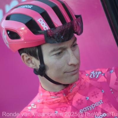 Ronde van vlaanderen 2025 by valerie 14 